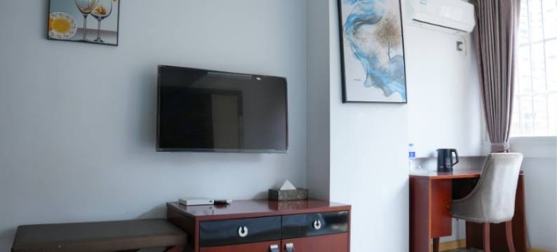 屏山凯旋假日酒店图片