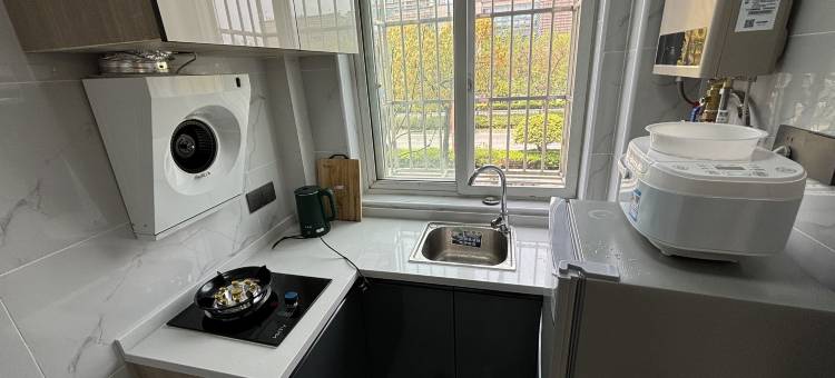 上海安馨公寓(复旦大学附属眼耳鼻喉科医院浦江院区店)图片