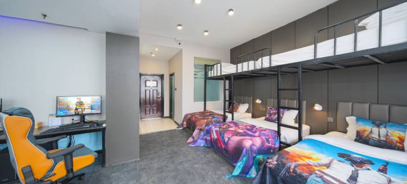 网鱼电竞酒店(青岛城阳万象汇店)图片