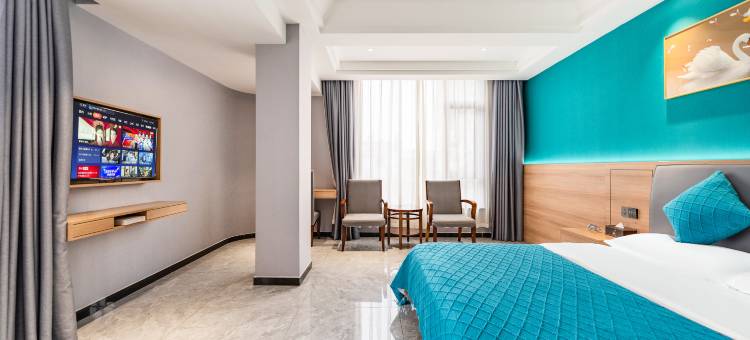 岑溪源峰大酒店(探花汽车站店)图片