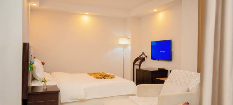 玉树万信至格酒店图片