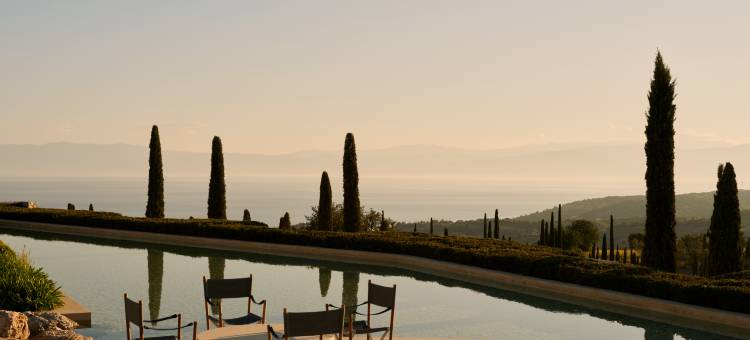 安缦卓熠(Amanzoe)图片