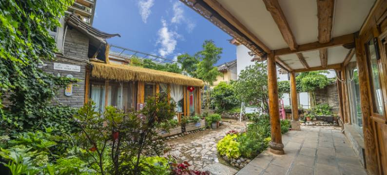 闲云轻尘·sily|雪山观景度假美宿(丽江束河古镇店)图片