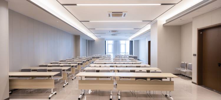 泰州海陵迎春东路亚朵酒店图片