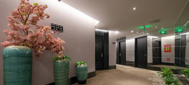 格丽酒店(北京鸟巢立水桥南地铁站店)图片