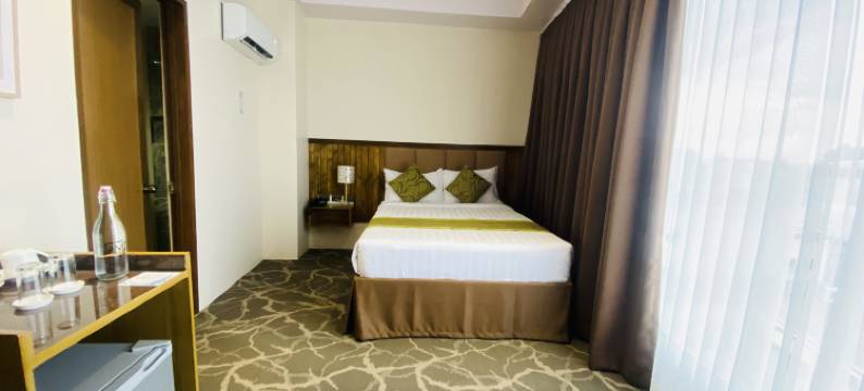 马克西霍特尔安德伊文特森特尔(Maxi Hotel and Event Center)图片