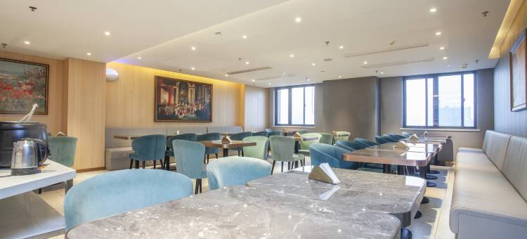兰欧酒店(东海水晶城店)图片