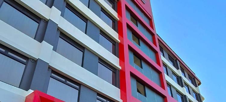 丽宝赛车主题旅店图片