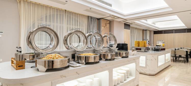 艺龙安云酒店(潮州古城牌坊街店)图片