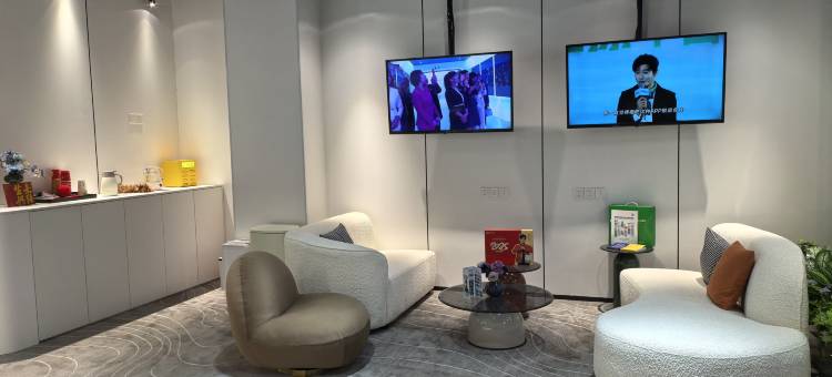 凯星电竞酒店(广州白云站店)图片