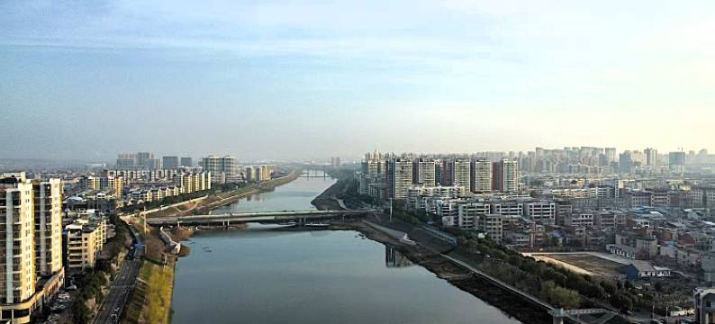 随州市半岛湖景酒店(随州博物馆店)图片