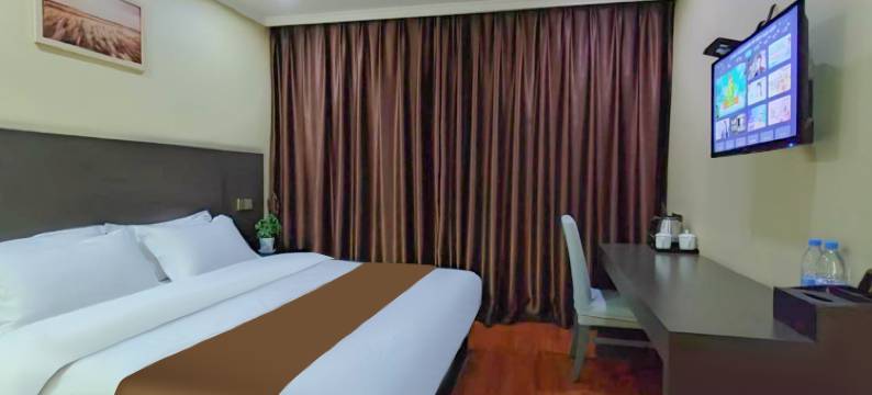 桐乡温夏轻奢酒店(濮院联越路店)图片