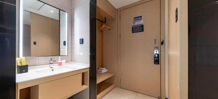 城市便捷酒店(荆州义乌商贸城沙市中学店)图片