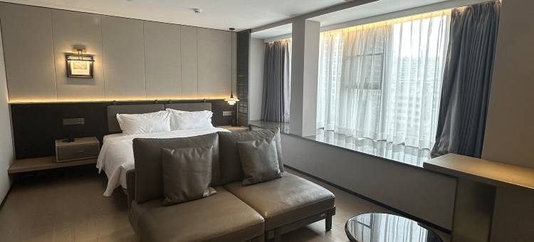 深圳馨巢轻奢公寓(海上世界店)图片