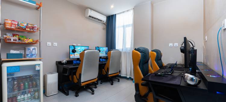 网鱼电竞酒店(天津津南国家会展中心大学城店)图片