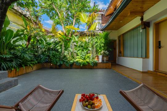 鑫泊轩·茗宿复古美学私享度假庭院(丽江古城木府店)