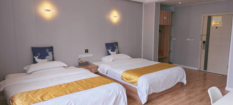 三江千百度精品酒店(三江风雨桥店)图片