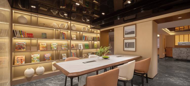 西安钟鼓楼广场亚朵酒店图片