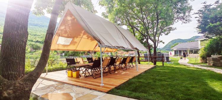 本溪芳草盈温泉度假民宿图片