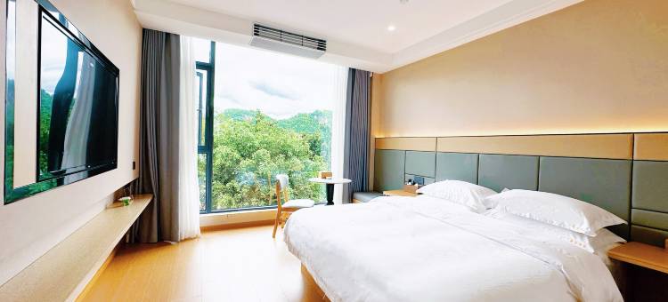 喜宝酒店(南伞口岸国门广场店)图片