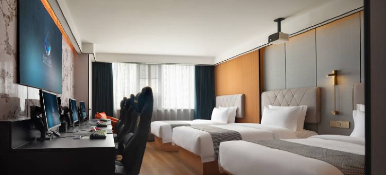 白鲸电竞酒店(五一广场贺龙体育中心店)图片