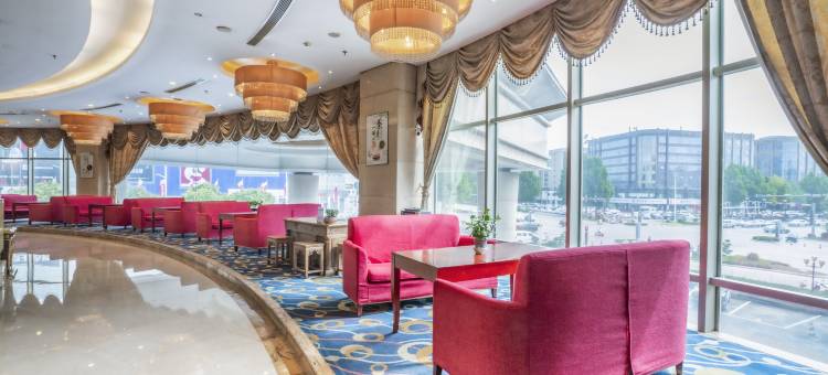 长治金威大酒店(八一广场王村机场店)图片