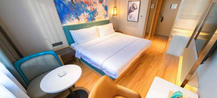 白玉兰酒店(哈密火车站店)图片