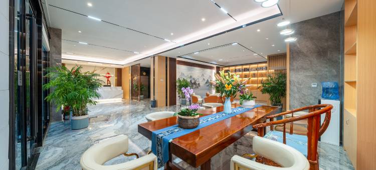 锡福假日酒店(河池市南丹县汽车总站店)图片