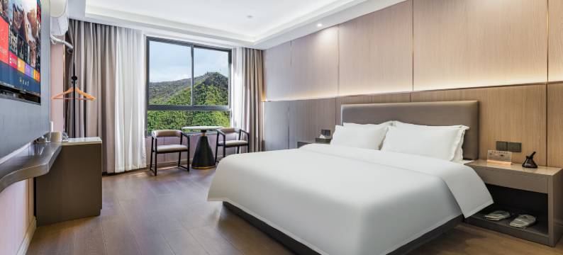 雅江瑞鸿大酒店图片