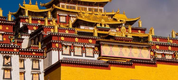 香格里拉诚心供氧别院(独克宗古城大佛寺转经筒店)图片