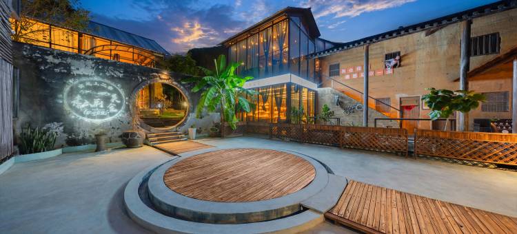 梅州钧质楼民宿图片