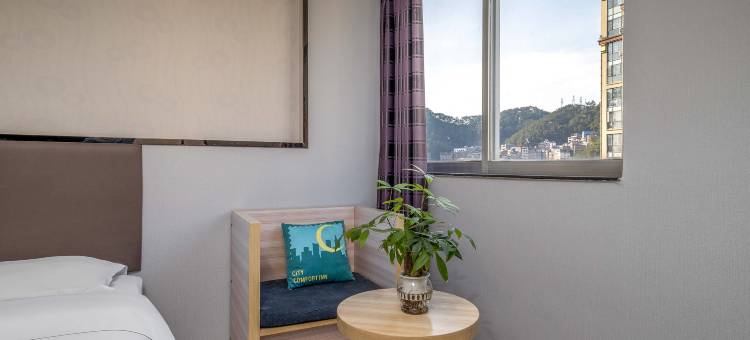 皇悦雅轩酒店(梧州市政广场店)图片