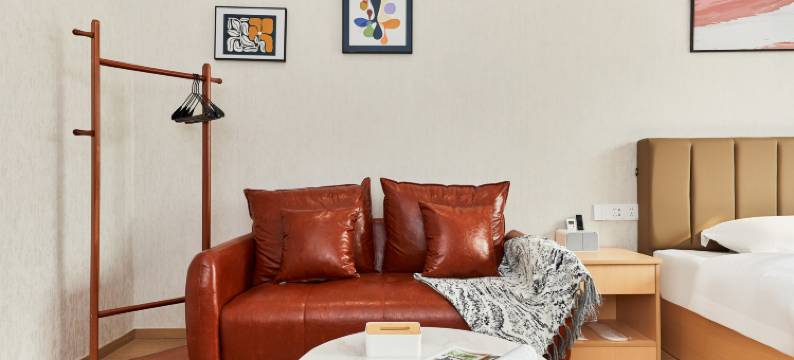 九玥酒店公寓(南京中山陵宝龙广场店)图片