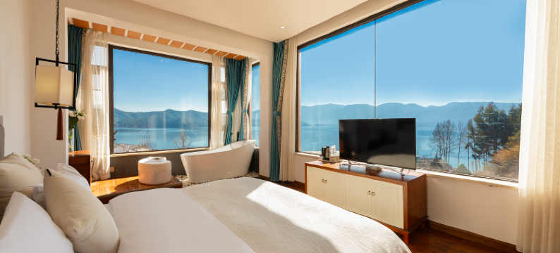 泸沽湖云上度假酒店(达祖情人滩店)图片