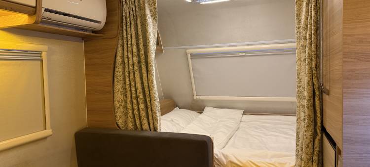 赛里木湖星河园房车民宿图片