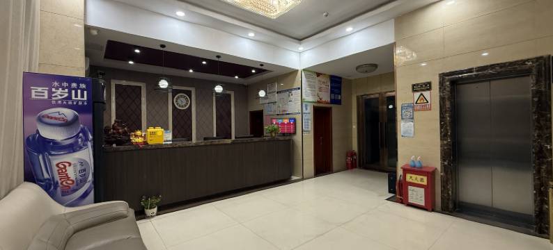 都市118连锁酒店(汶上长乐湖店)图片