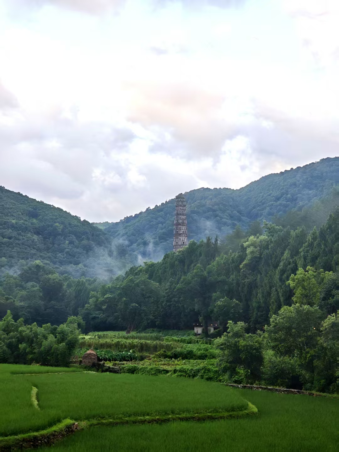 The Lucid Resort Tiantai Hotel Overview