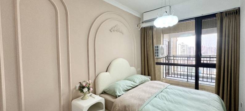 拾柒舍民宿(海悦城店)图片