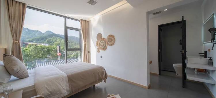 七孔里酒店图片