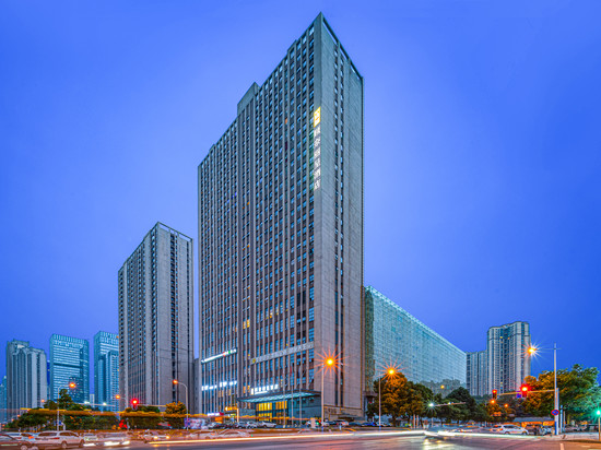 长沙岳麓顾奈丽呈酒店(观沙岭地铁站店)