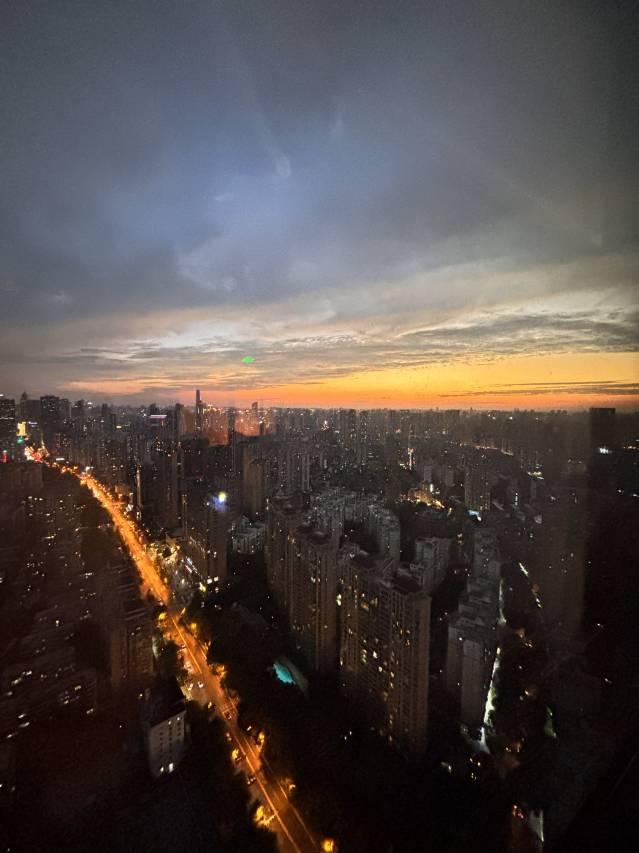 武汉天地建设大道桔子水晶酒店图片