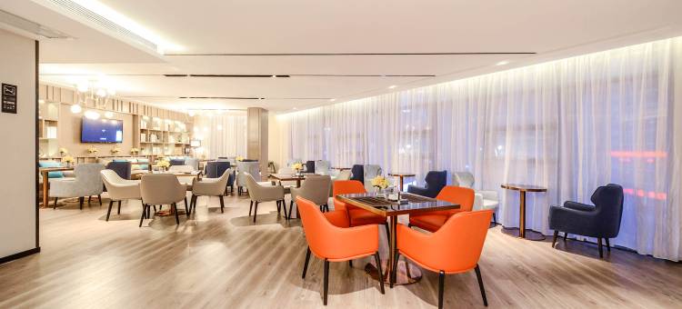 宜尚酒店(兴义梦乐城桔山广场店)图片