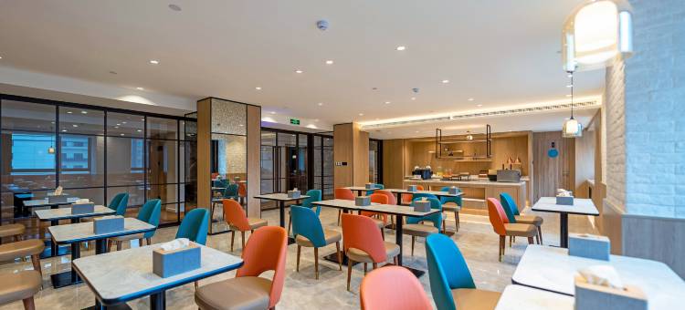 汉庭优佳酒店(汉中站南广场店)图片