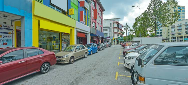 首都O 90788新33号帕尔迈苏里酒店(Capital O 90788 New Hotel 33 Permaisuri)图片