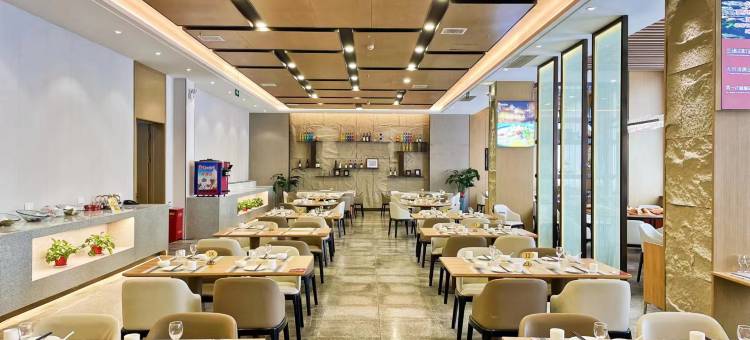 新世纪大酒店(钢城区店)图片