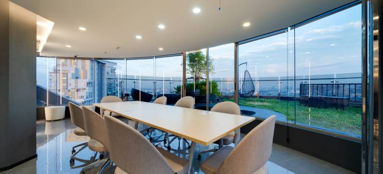 曼谷提瓦农奥克伍德套房酒店(Oakwood Suites Tiwanon Bangkok)图片
