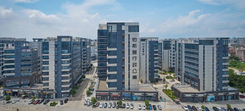 铂斯登行政公寓(广州白云国际机场清㘵地铁站店)图片