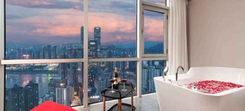 星空一号·云端江景酒店(重庆解放碑云端之眼店)图片