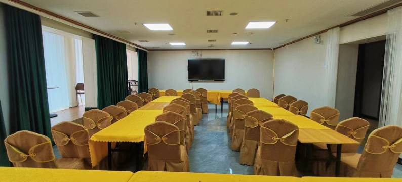 数易旗尔陆酒店(正定古城隆兴寺店)图片