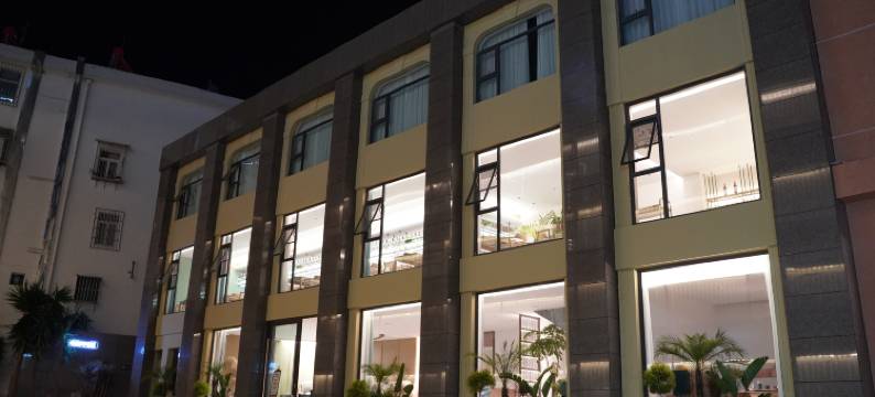 那佳酒店(大理泰业国际广场人民公园店)图片